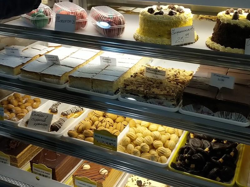 Ann's Bakery & Deli food